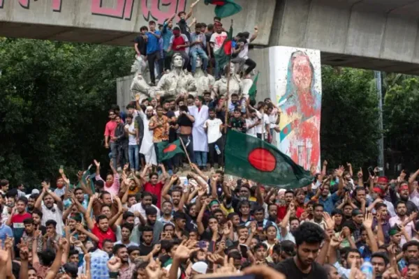 Preamble to Civil Disobedience: Reflections Between Dhaka and Chicago on the State of Bangladesh